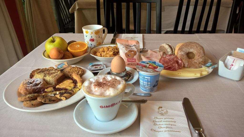 Hotel Corona Tirano Restaurang bild